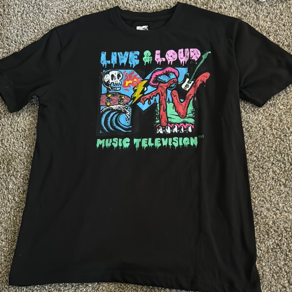 Multicolored Short Sleeve Graphic T-Shirt